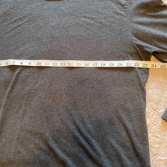 5 for $12. Grey long sleeve tee - Picture 3 of 4